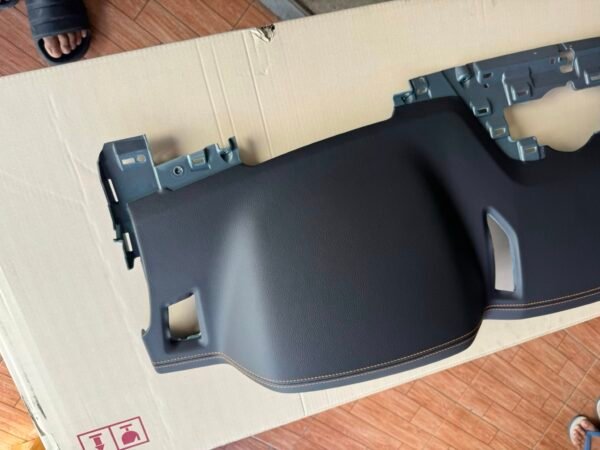 Genuine Ford Dashboard Cover Assembly (LHD) – Ranger / Everest - Image 2