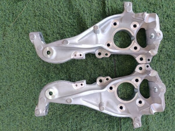 Ford Raptor V6 - Front Knuckle Arms (Aluminum) 🔥 💥 Genuine Take-Off Parts | Excellent Condition - Image 7