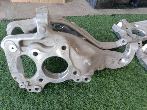 Ford Raptor V6 - Front Knuckle Arms (Aluminum) 🔥 💥 Genuine Take-Off Parts | Excellent Condition - Image 8