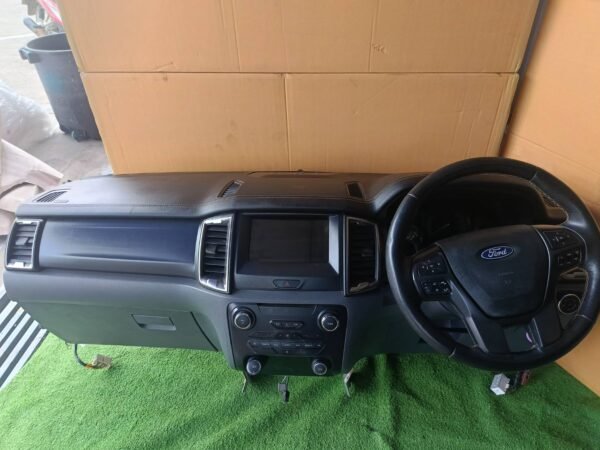 Ford Ranger Wildtrak 2016–2018 Dashboard Set (Right-Hand Drive) - Image 9