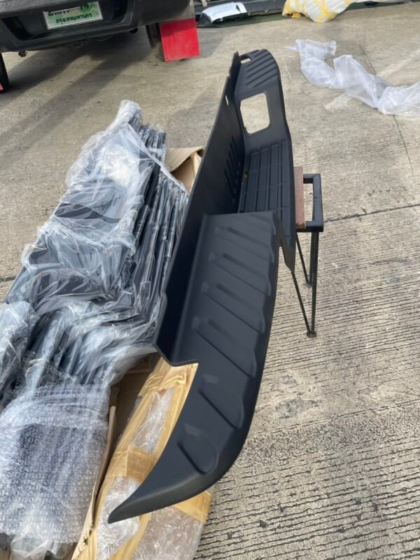Rear Bumper Upper Rubber Panel – Ford Ranger Next Gen (2022–2025) - Image 3