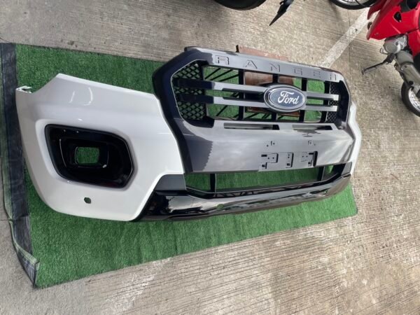 Front Bumper with Grille for Ford Ranger Next Gen - Image 5