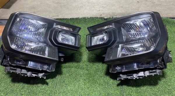 Ford Ranger T6 / PX Headlamp Assembly Pair (Wildtrak-style LED Projector)