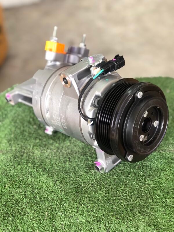 Genuine Ford A/C Compressor Assembly MB3Z-19703-J / MB3B-19D629-HB – 2.0L Next Gen - Image 8
