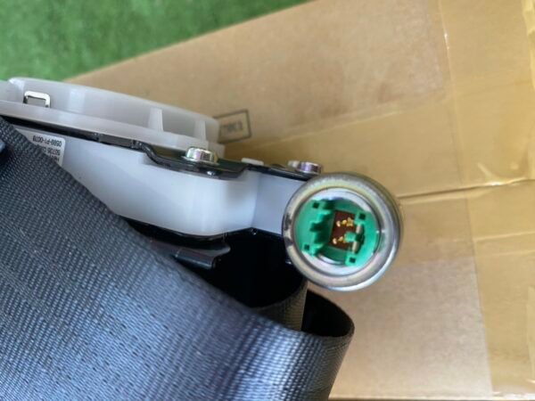 Genuine Ford Seat Belt Retractor – Front Right (RH) | Part No. EB3Z-26611B08-AD | Made in Thailand - Image 8