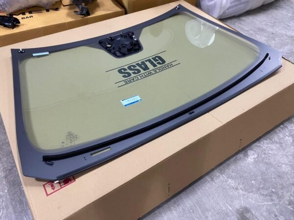 Front Windshield Glass for Ford Ranger / Everest 2022–2025 (OEM Spec) Part No.: N1WZ2603100AN / N1WZ-2603100-AN Glass Code: N1WB-E0310-0NH - Image 4