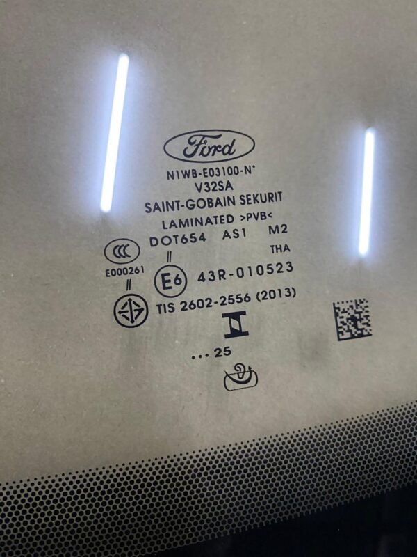 Front Windshield Glass for Ford Ranger / Everest 2022–2025 (OEM Spec) Part No.: N1WZ2603100AN / N1WZ-2603100-AN Glass Code: N1WB-E0310-0NH - Image 3